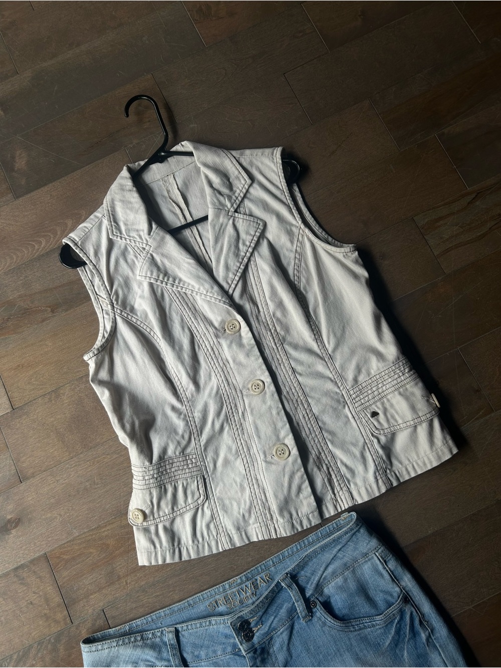 Sleeveless Button Front Vest in Light Beige